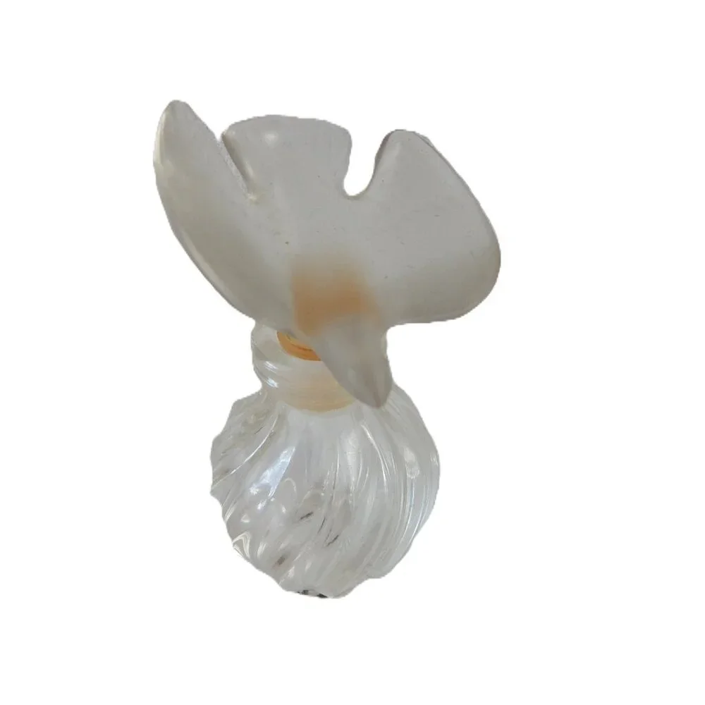 Nina Ricci Clear Glass Perfume Bottle - Lalique - Frosted Dove - Picture 2 of 3
